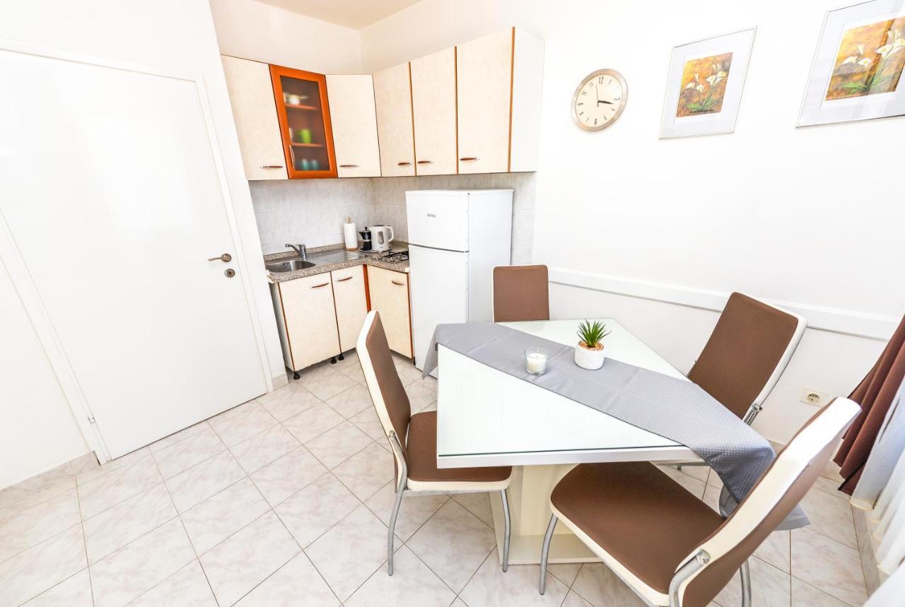 Apartments Ankica Novalja Zewnętrze zdjęcie