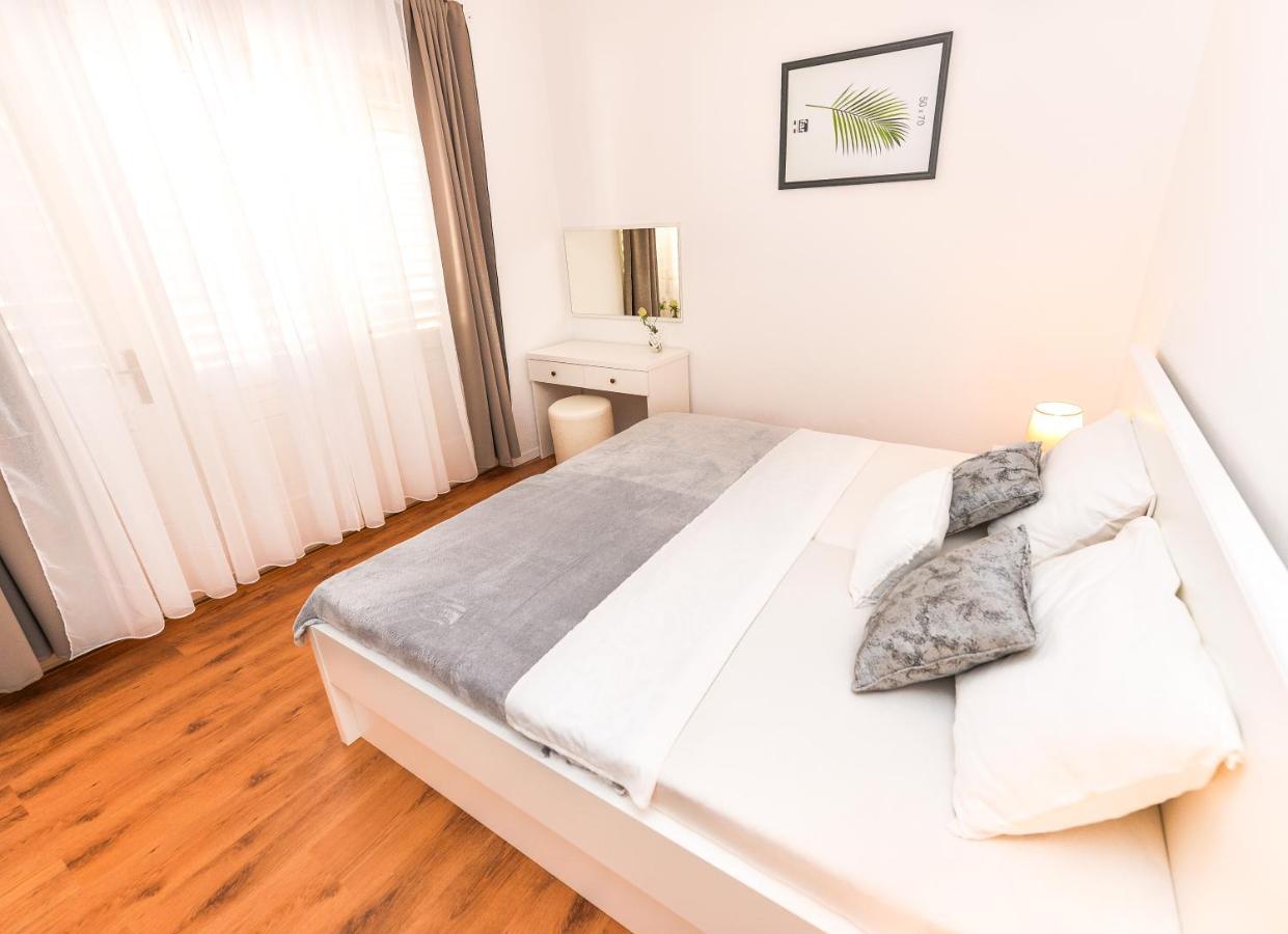 Apartments Ankica Novalja Zewnętrze zdjęcie